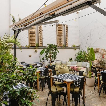 Djumba Hotel & Cafe นิโคเซีย ภายนอก รูปภาพ