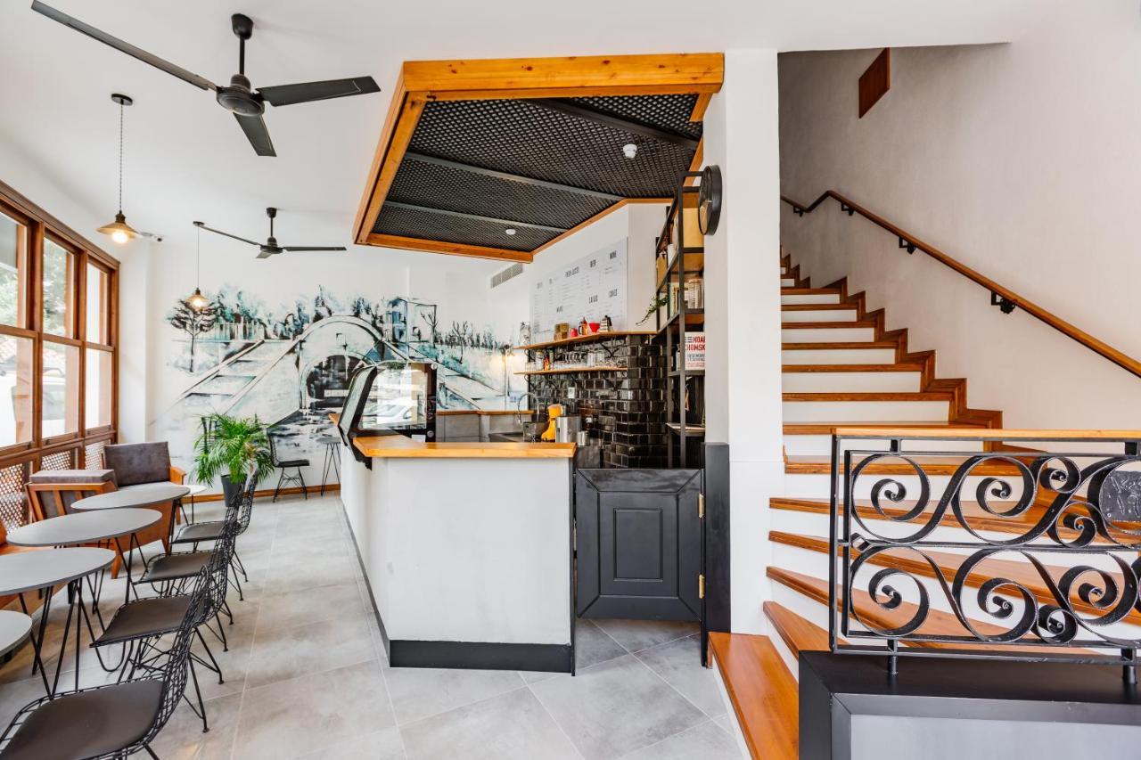 Djumba Hotel & Cafe นิโคเซีย ภายนอก รูปภาพ