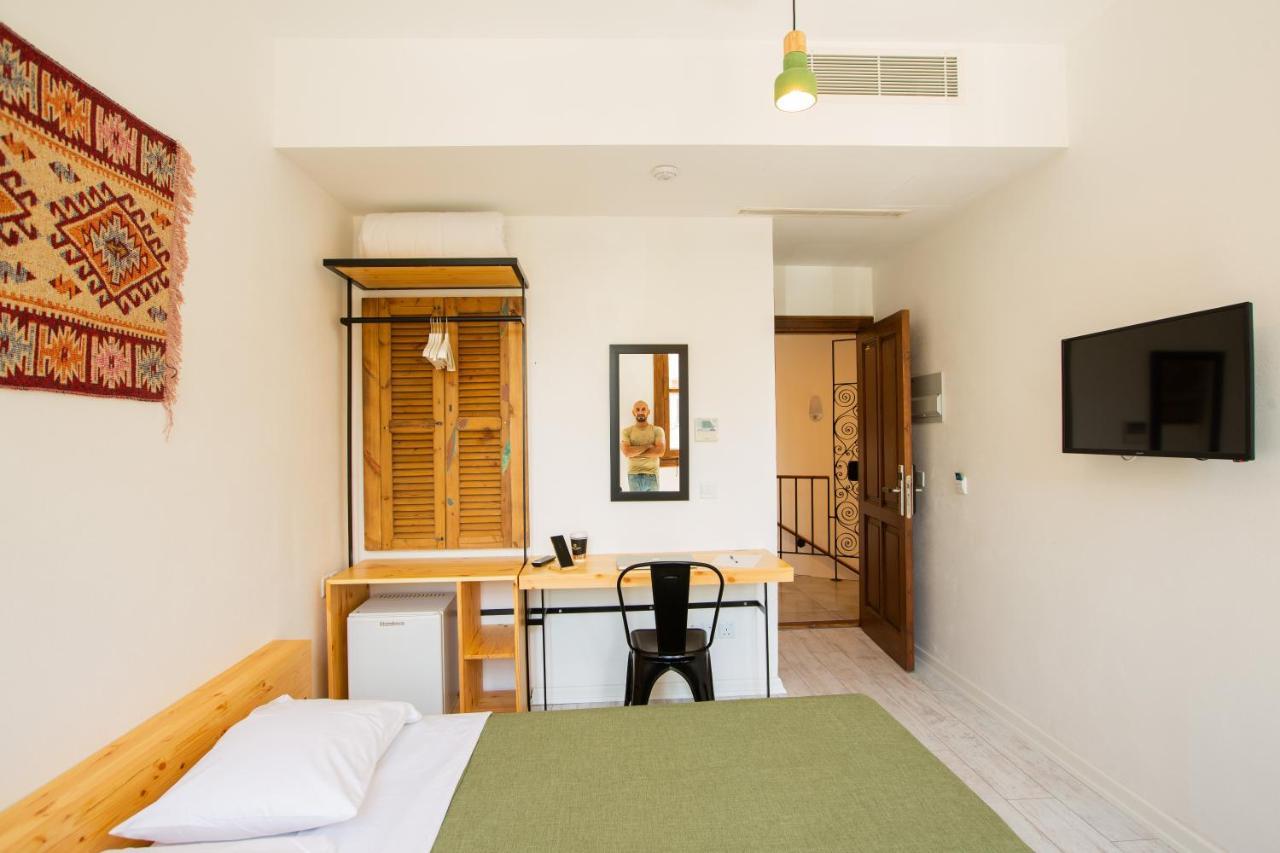 Djumba Hotel & Cafe นิโคเซีย ภายนอก รูปภาพ